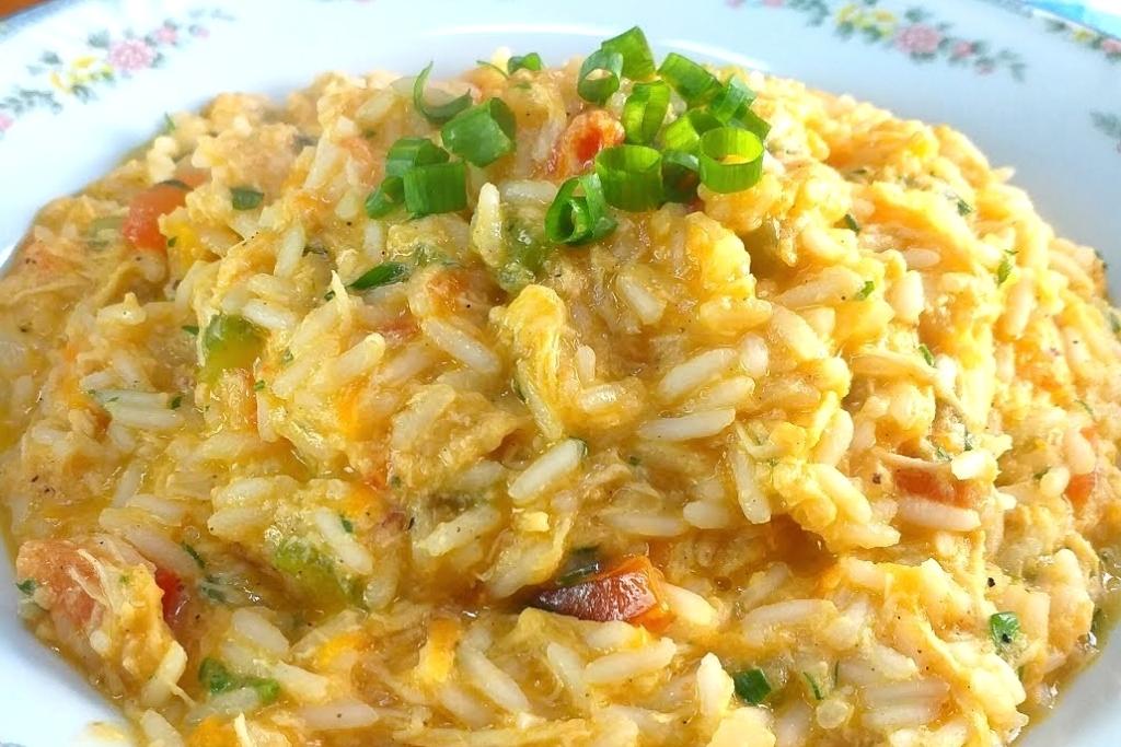 Ninguém vai resistir ao sabor delicioso desse risoto de frango, olha só como é fácil 